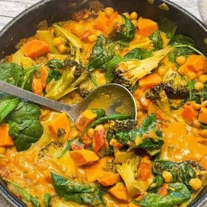 Oprion 1 - Thai peanut butter sweet potato soup