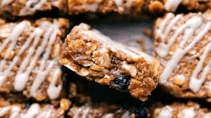 Breakfast - Hight Protein Baked Blueberry Oat chewy bars