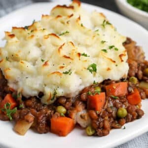 Option 1 -  Shepherd's Pie w/mushroom gravy